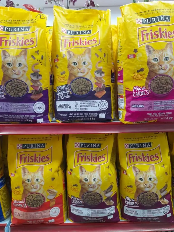 Friskies para gatos 10,1 kg